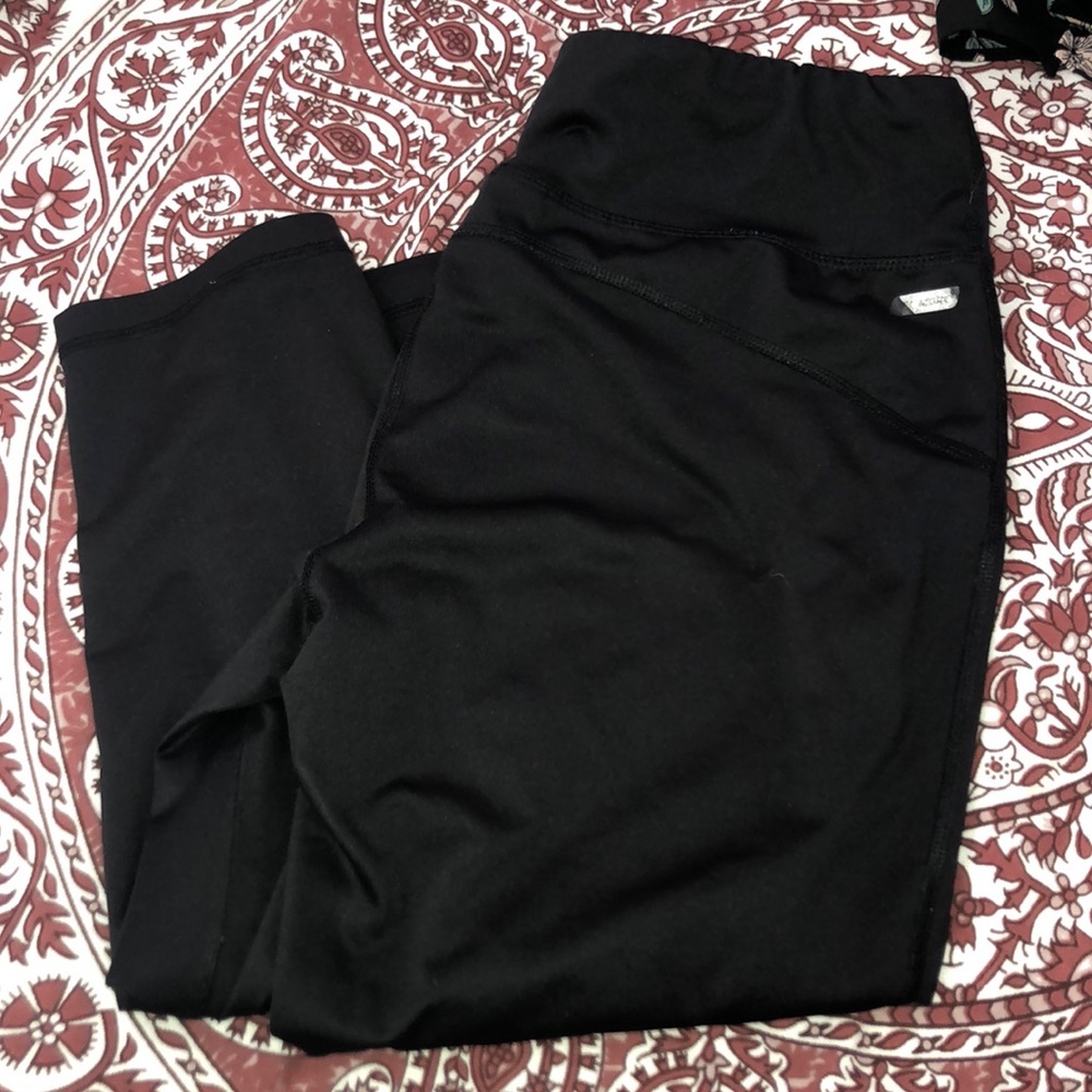 Cropped Workout Leggings